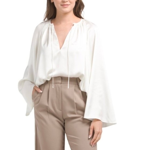 FRAME Women's Shirred Ivory  Blouse NWT Size M - Picture 1 of 13